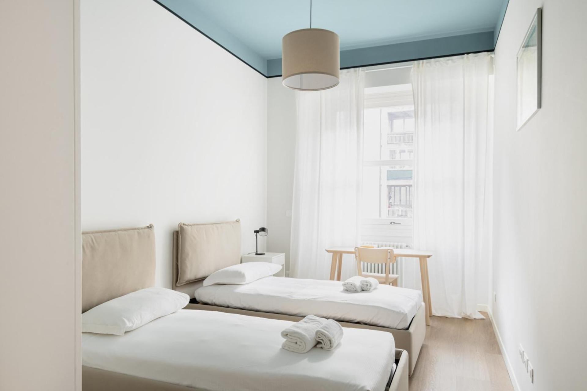 Easylife - Luminosa Dimora In Sant'Ambrogio Apartment Milan Bagian luar foto