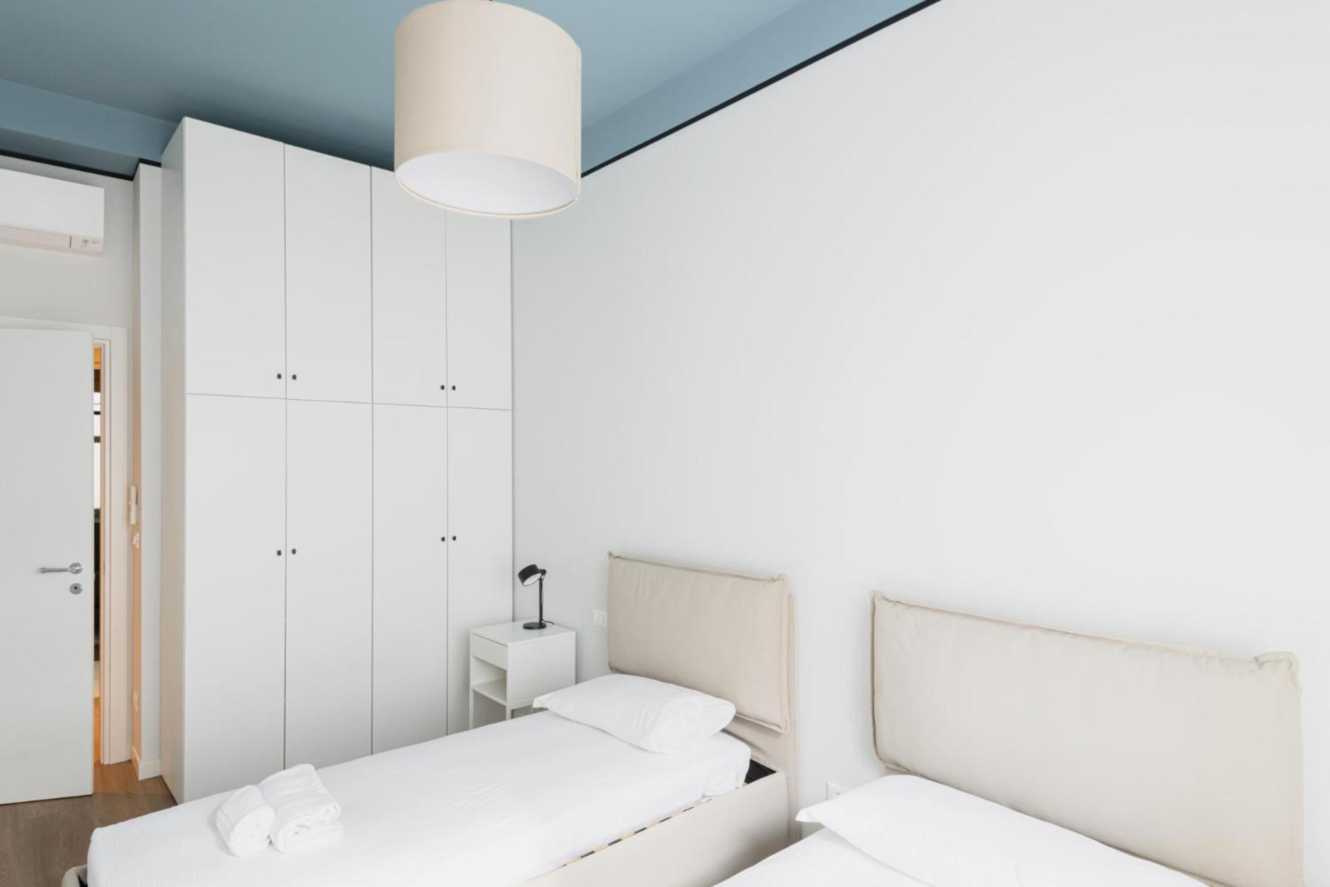 Easylife - Luminosa Dimora In Sant'Ambrogio Apartment Milan Bagian luar foto