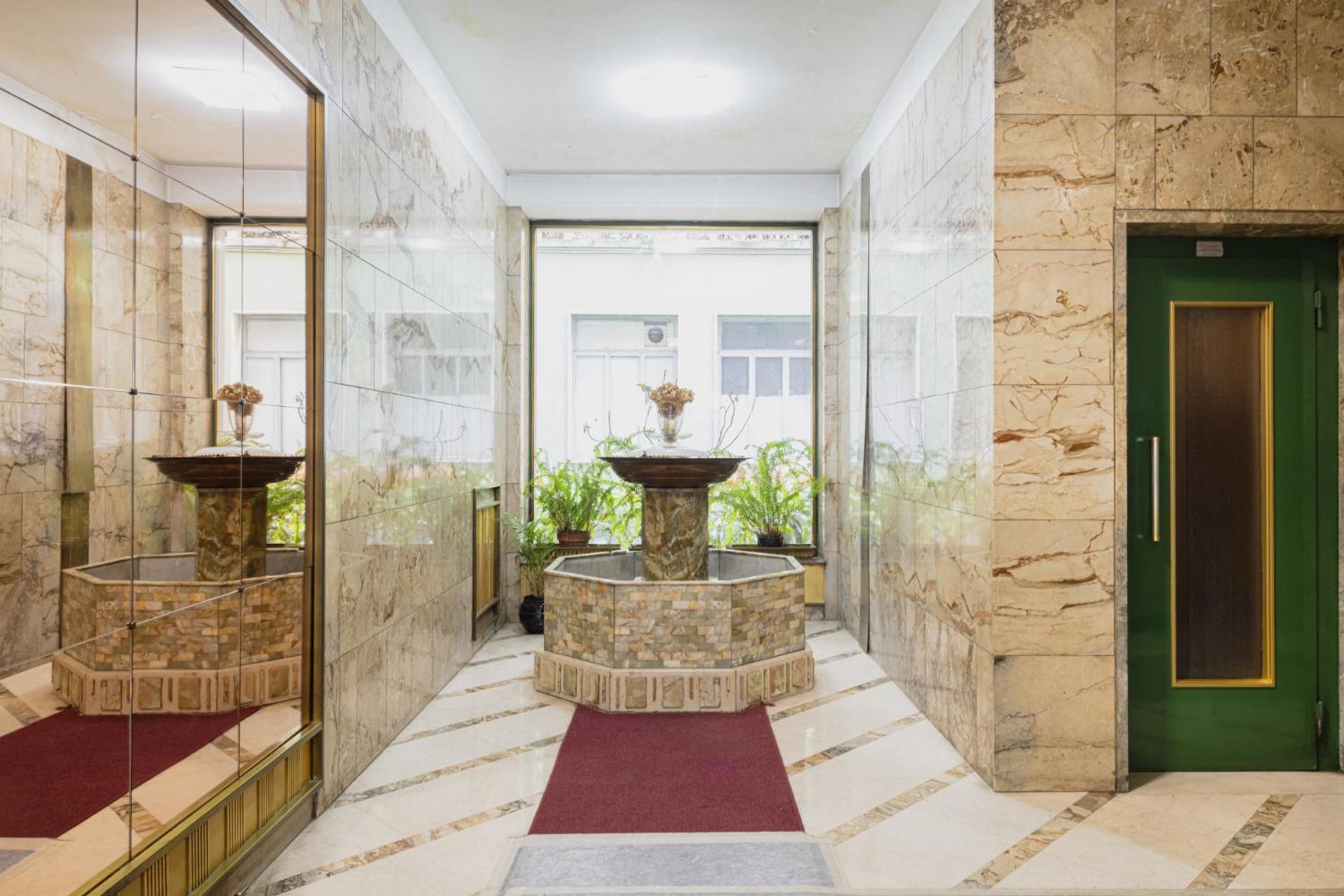 Easylife - Luminosa Dimora In Sant'Ambrogio Apartment Milan Bagian luar foto