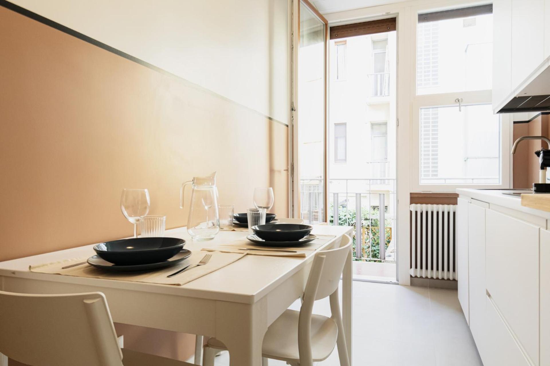 Easylife - Luminosa Dimora In Sant'Ambrogio Apartment Milan Bagian luar foto