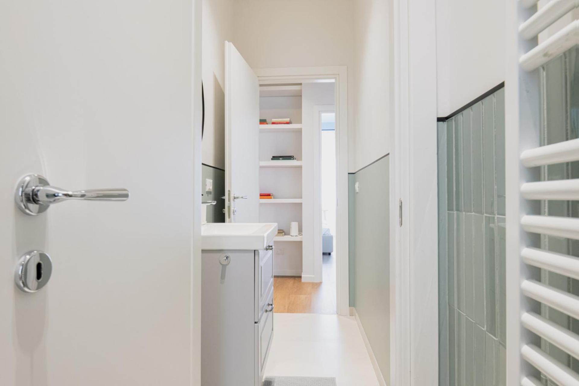 Easylife - Luminosa Dimora In Sant'Ambrogio Apartment Milan Bagian luar foto